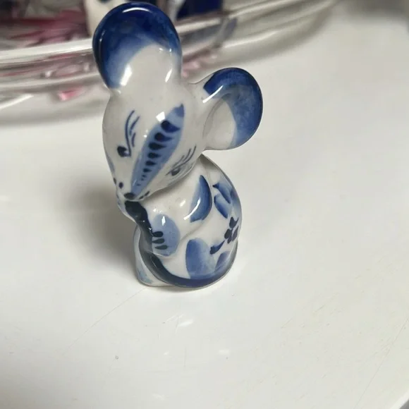 Gzhel figurine ! Hand painted. - Picture 1 of 12